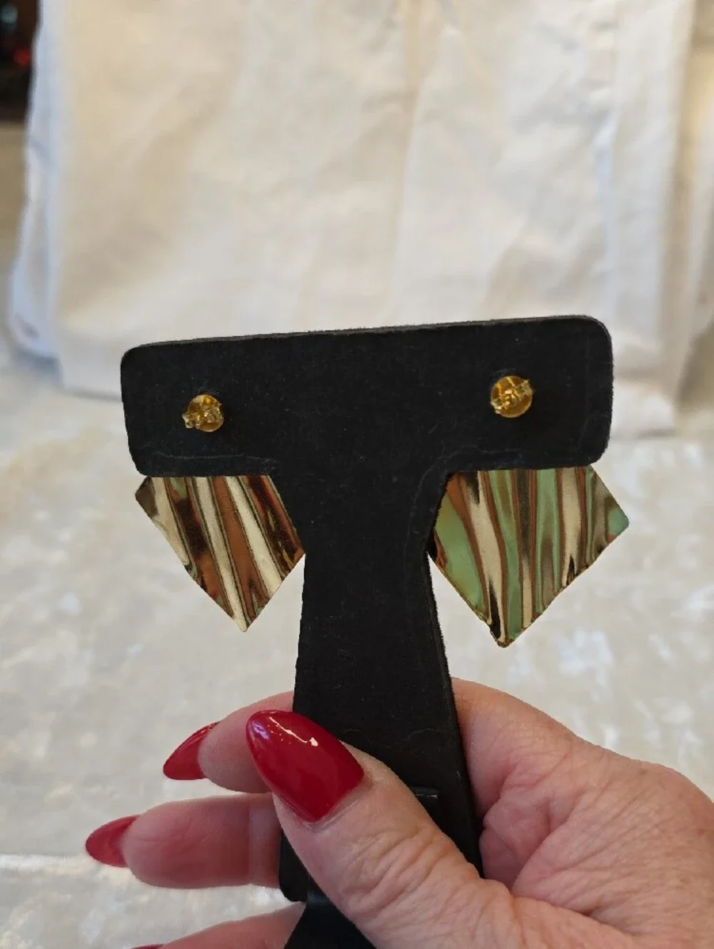 Gold Vintage 80s Textured Diamond-Shape Rippled Stud Earrings*